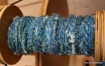 noch Pl&auml;tze frei - Einf&uuml;hrung - Handspindel und Spinnrad Beispiel 1