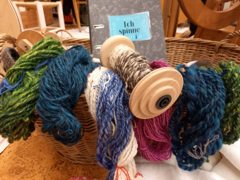 Einf&uuml;hrung - Handspindel und Spinnrad Beispiel 2